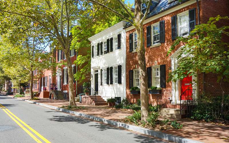 downtown washington dc home with trees outside